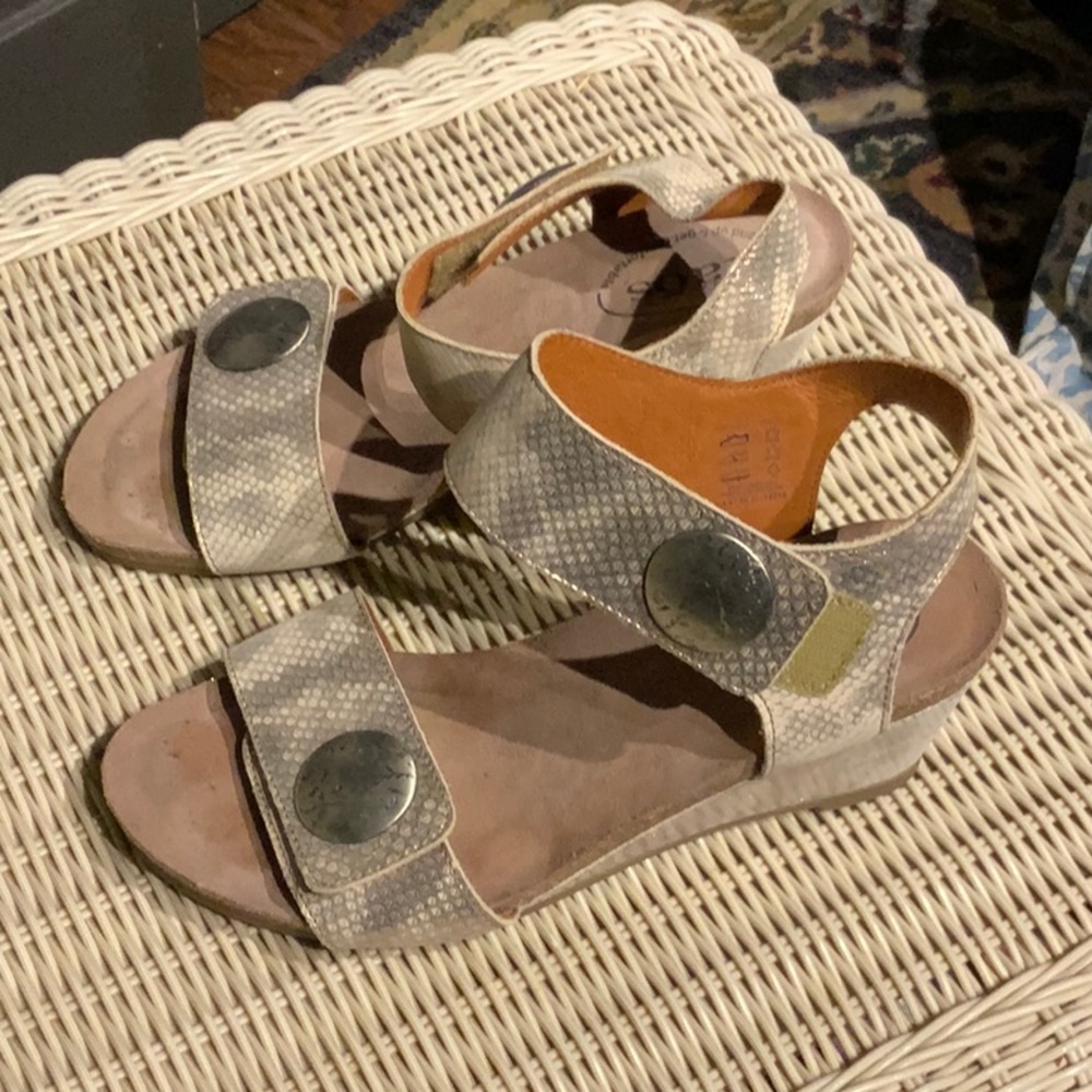 Gold wedge sandals